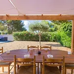 Villa La Grande Auguière, Familiale Et Spacieuse Au Cœur Du Vignoble Et à 300m De La