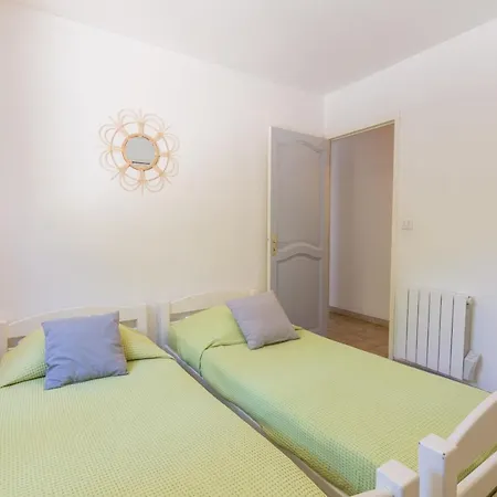 Villa La Grande Auguière, Familiale Et Spacieuse Au Cœur Du Vignoble Et à 300m De La