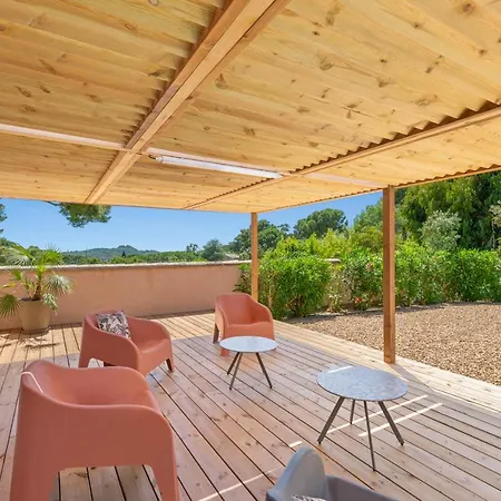 La Grande Auguière, Familiale Et Spacieuse Au Cœur Du Vignoble Et à 300m De La Villa
