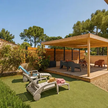 La Grande Auguière, Familiale Et Spacieuse Au Cœur Du Vignoble Et à 300m De La Villa *
